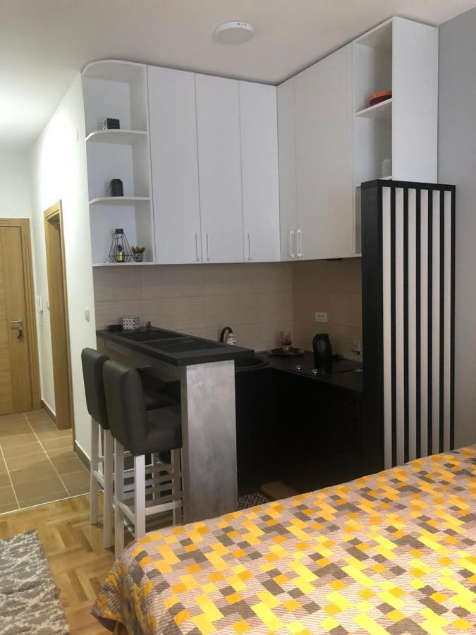 Appartement Matea à Tivat Extérieur photo