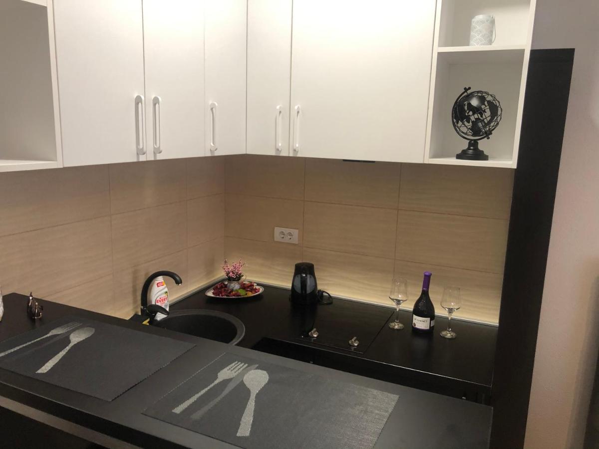 Appartement Matea à Tivat Extérieur photo